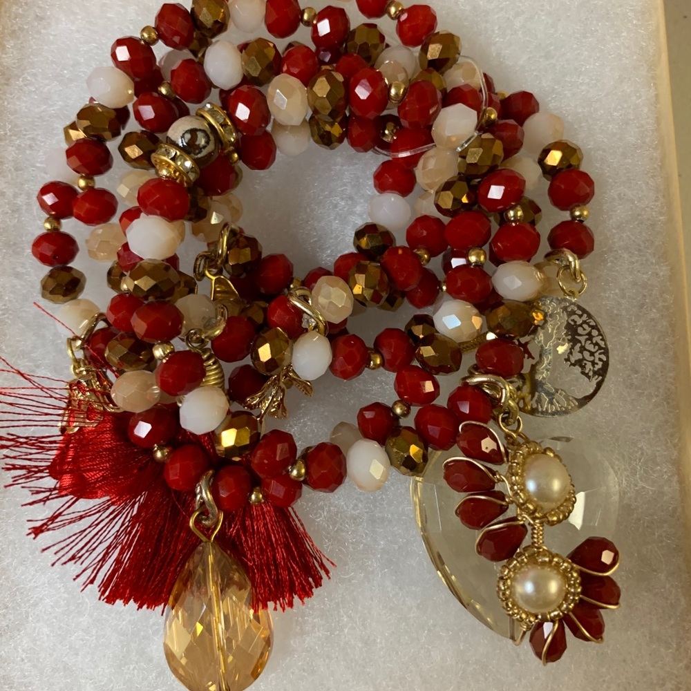 Gorgeous Red Semanario